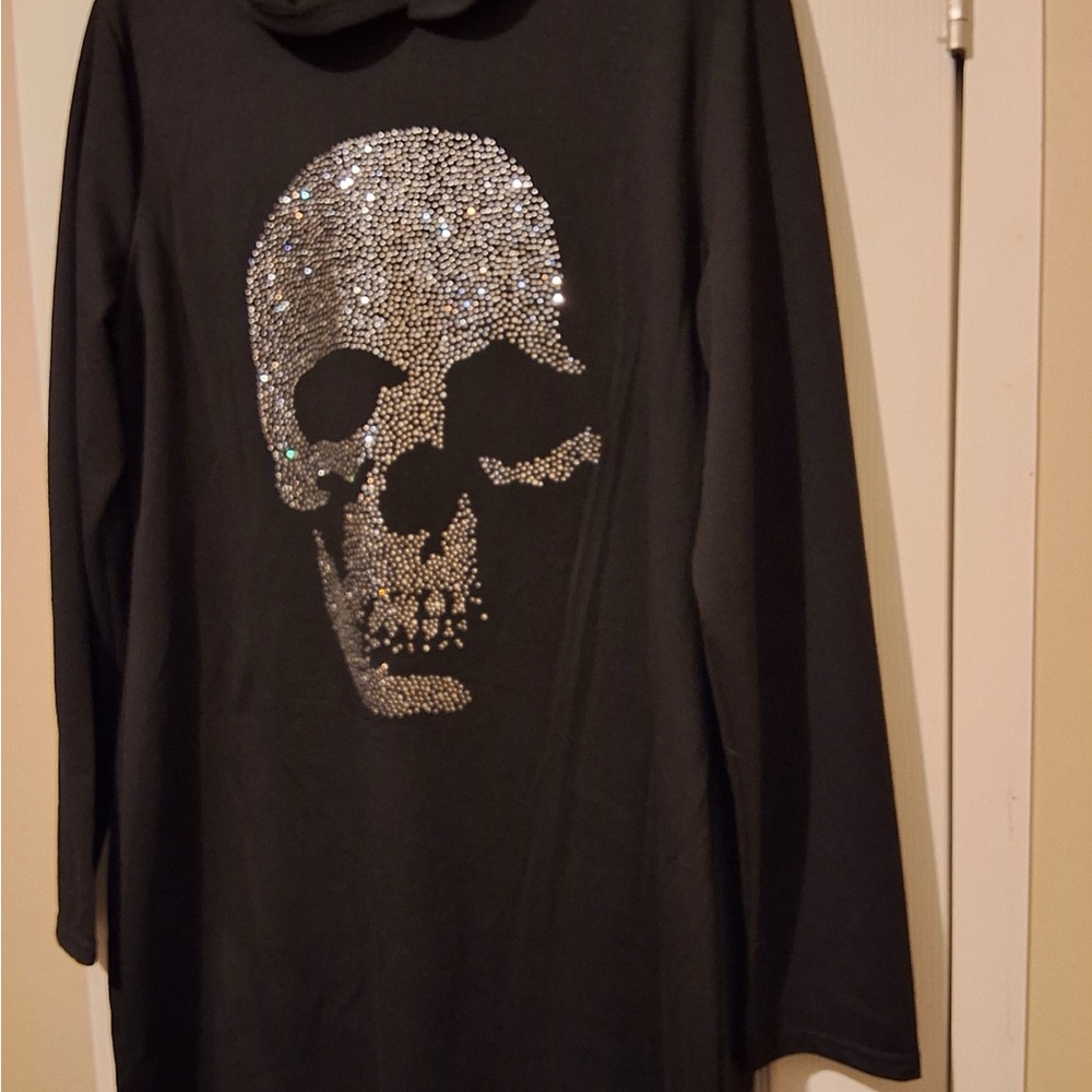 Black Long Sleeve Hoodie Dress with Silver Skull Design